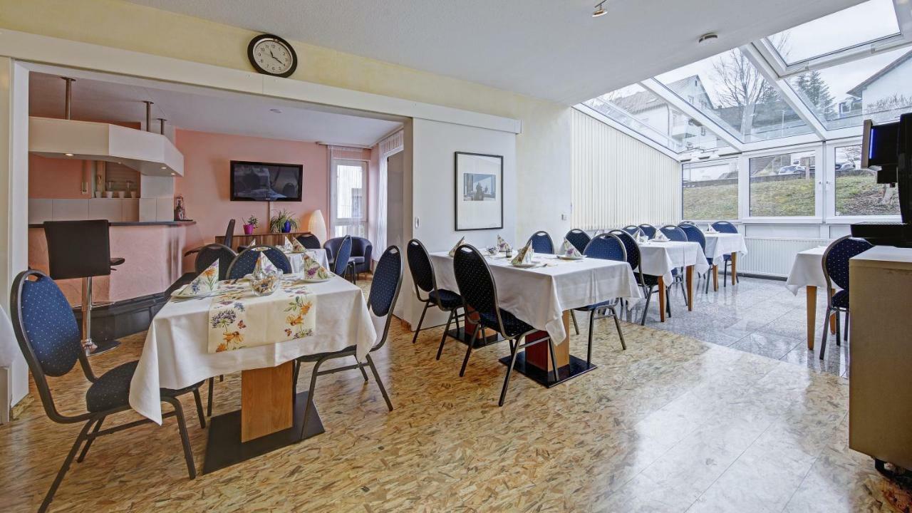 Airport-Hotel Stetten Leinfelden-Echterdingen Esterno foto